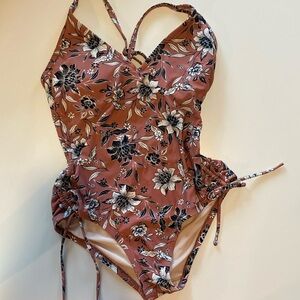 Women’s One Piece Bathing Suit